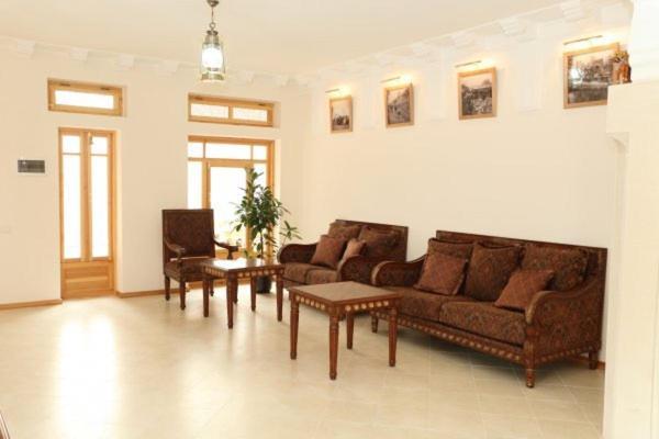 Hotel Asl Buxoro Ngoại thất bức ảnh